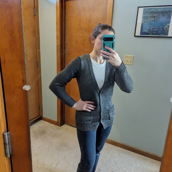 Sweaters - Picture 10 of 13